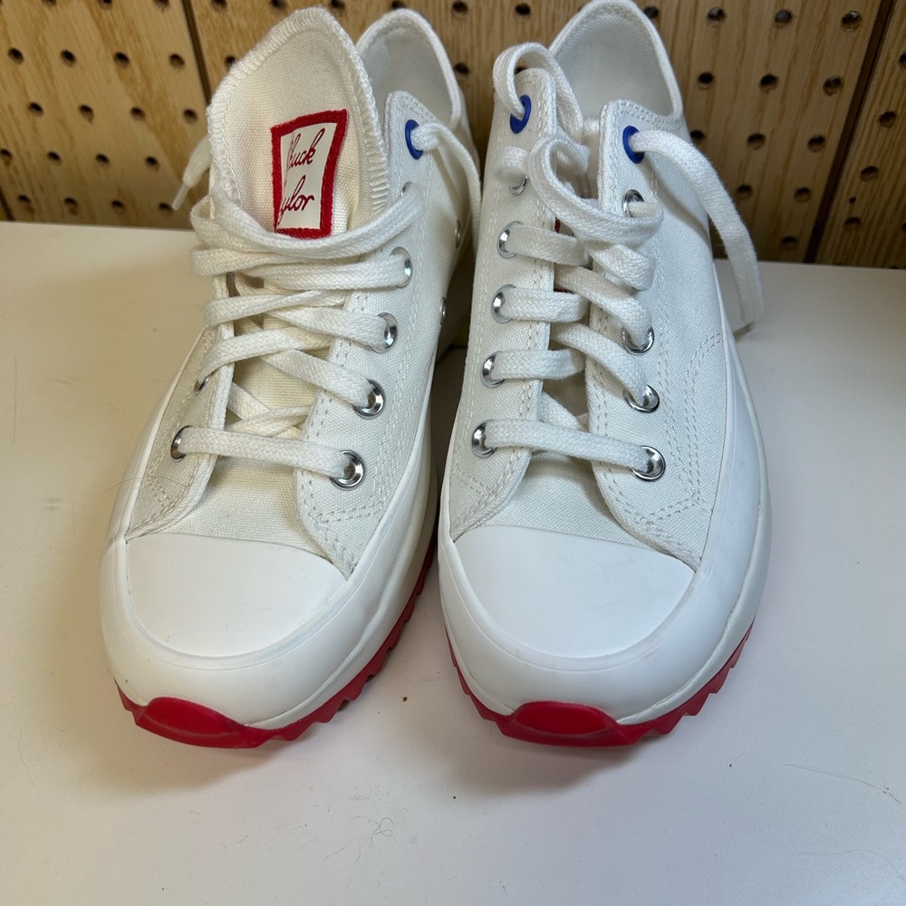 Converse Chuck Taylor White and Red Platform Sneakers - Picture 2 of 13